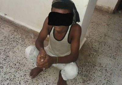 الحزام الأمني بالشيخ عثمان يطيح بلص تسلل لمنزل ونهب مقتنياته