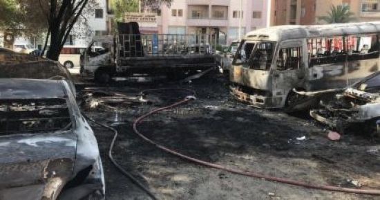 رجال المطافئ ينجحون في إخماد حريقا التهم 9 مركبات بالكويت