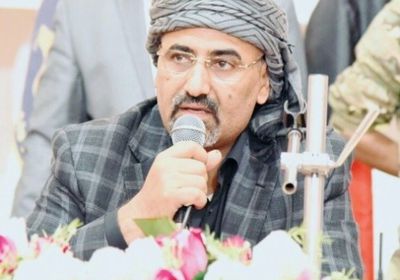 خلال أمسية رمضانية.. الزبيدي: دولة الجنوب ستعمل على تطوير المؤسسات الحكومية