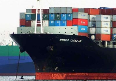 أمريكا تبدأ رفع الرسوم الجمركية على السلع الصينية بنحو 25%