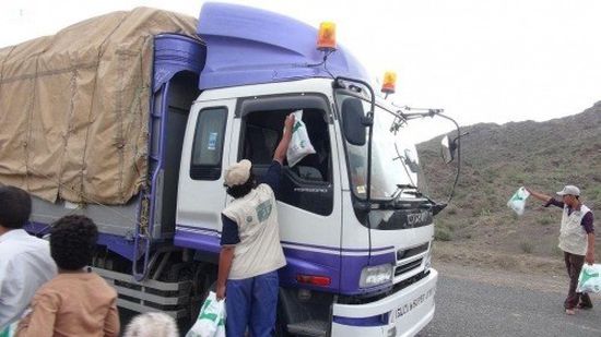 لليوم الـ26 على التوالي.. توزيع وجبات سعودية على الصائمين بالضالع 