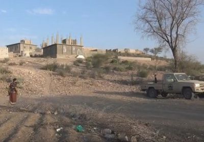 القوات الجنوبية تطهر منازل المواطنين غرب شخب من المليشيات وتتقدم نحو الفاخر (فيديو) 