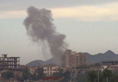 بعد فشله في مواجهة القوات الجنوبية.. الحوثي يوجه رصاصه إلى المدنيين