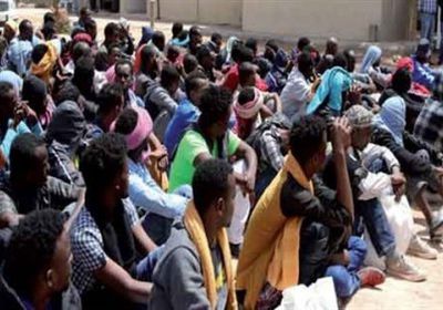 عبر مطار عدن..ترحيل 650 مهاجرا غير شرعي على 6 رحلات جوية