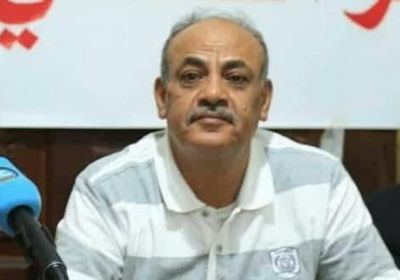 رئيس انتقالي حضرموت يطالب السلطة المحلية بالبحث عن بدائل لضمان استمرار الخدمات 