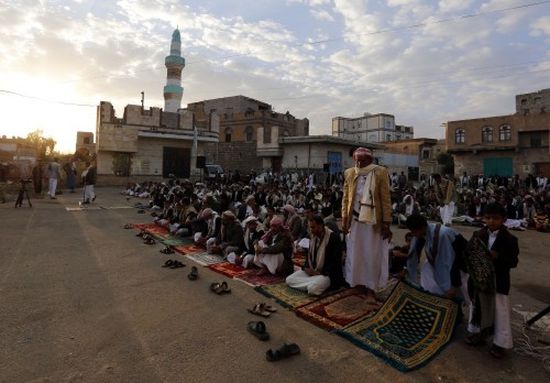 بأمر الحوثي.. صلاة العيد في صنعاء بخطب موحدة ومساجد محددة