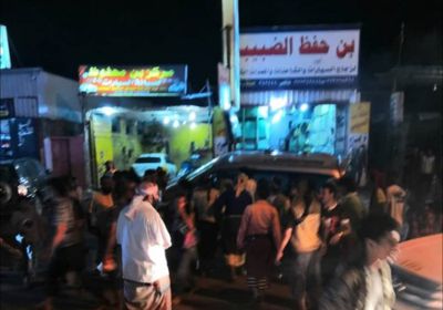 تفاصيل مقتل سائق شاحنة في الشيخ عثمان بعدن (صور)