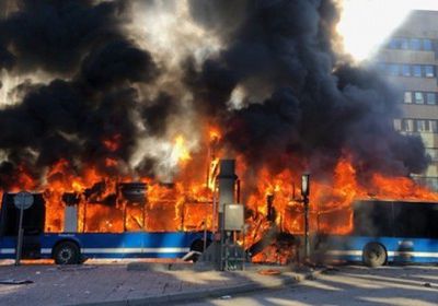 مقتل 5 أشخاص في انفجار حافلة بكابول