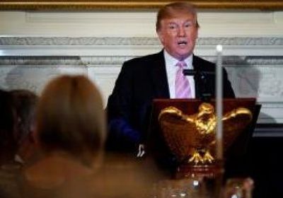 المكسيك تحذر من التعريفات الجمركية الأمريكية الجديدة على البلاد