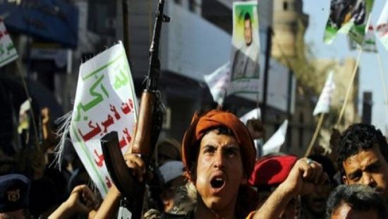 صحيفة سعودية : مليشيات الحوثي كرست الانقسام في أوساط اليمنيين