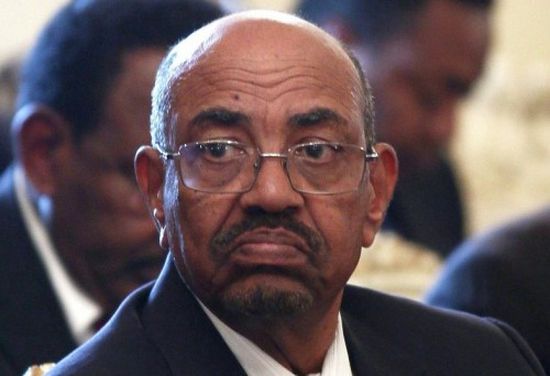 عاجل..إحباط محاولة لتهريب الرئيس السوداني المخلوع