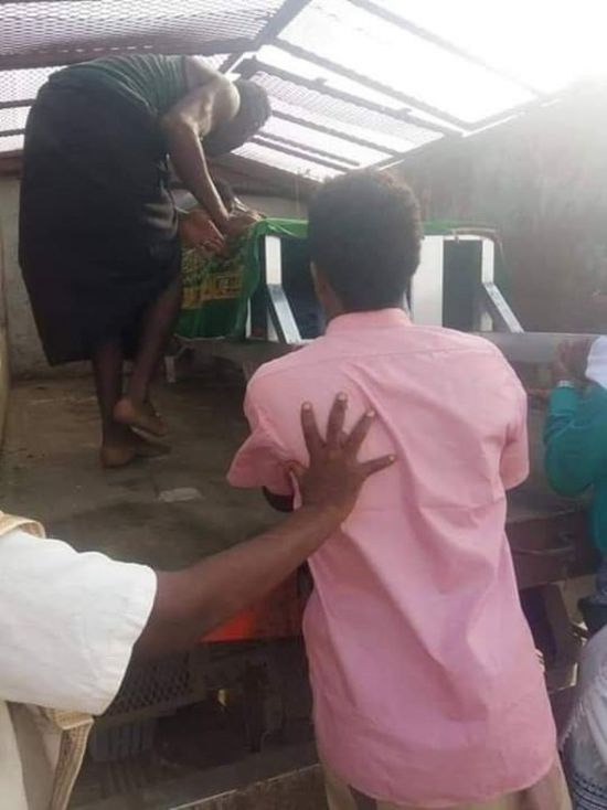 غالب يعلق على واقعة حمل جثمان عامل النظافة على سيارة قمامة بعد وفاته