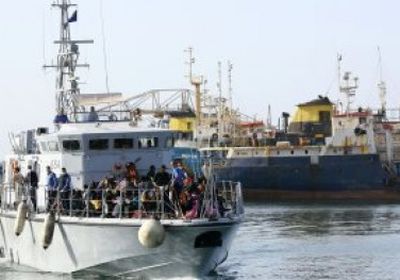 باكستان: انتشال 3 جثامين وإنقاذ 35 شخصا في انقلاب قارب سياحي