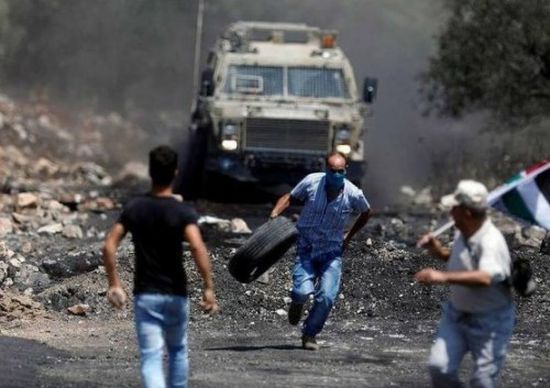 إصابة شاب فلسطيني برصاص الاحتلال في مسيرة شمالي الضفة