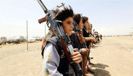 " أيتامٌ " في جبهات الحوثي.. مقاتلون تحت وطأة التهديد