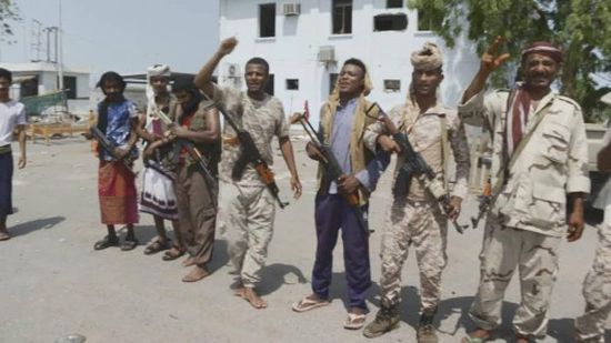 أبطال القوات المشتركة بالساحل الغربي يتبادلون التهاني بعيد الفطر (فيديو وصور)