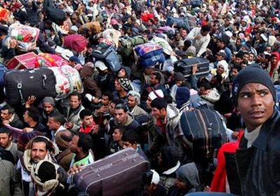 تونس تحذر من كارثة لاجئين على الحدود مع ليبيا