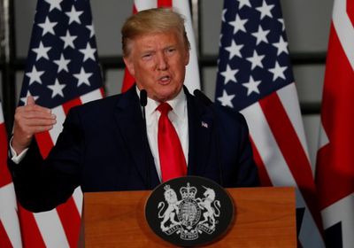 ترامب: المكسيك ستدفع رسومًا جمركية 5% اعتبارًا من الاثنين المقبل