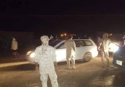 المنطقة العسكرية الثانية تسير دوريات بحضرموت لمساعدة العالقين جراء السيول 