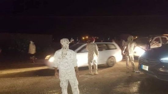 المنطقة العسكرية الثانية تسير دوريات بحضرموت لمساعدة العالقين جراء السيول 