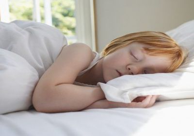 دراسة حديثة: نوم الأطفال نهارا يؤثر إيجابيا في ذكائهم