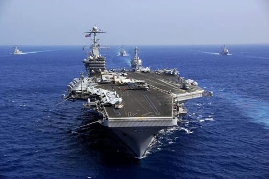 أمريكا: حاملة طائراتنا بمياه الخليج جعلت إيران تتراجع