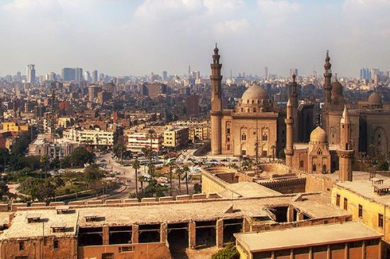 مصر تضع خطة لخفض الدين العام إلى 80% بحلول 2021