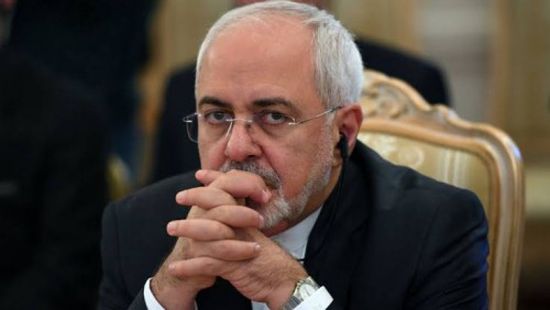 المرشد يوجه انتقادا لاذعًا إلى وزير الخارجية الإيراني