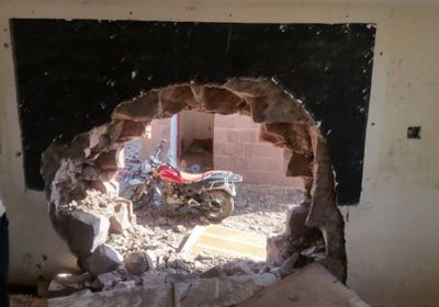 بالصور.. قصف حوثي لمنازل المواطنين في حبيل سوق بالضالع