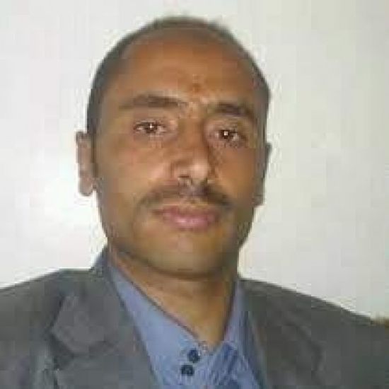 عسكريون مقربون من علي محسن يعتقلون كاتباً صحفياً بمأرب&nbsp;