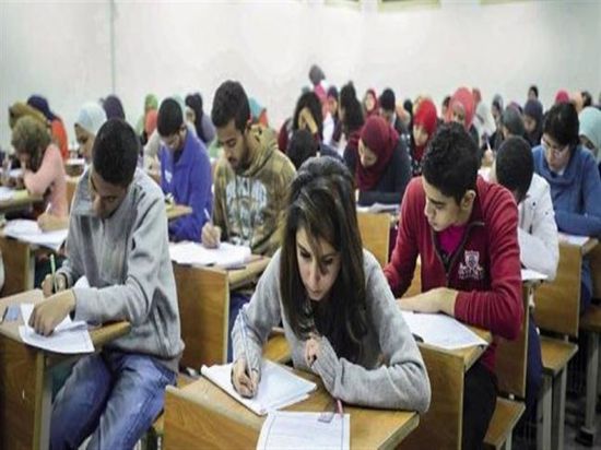 الثانوية العامة.. طلاب مصر يؤدون امتحان الاقتصاد 2019