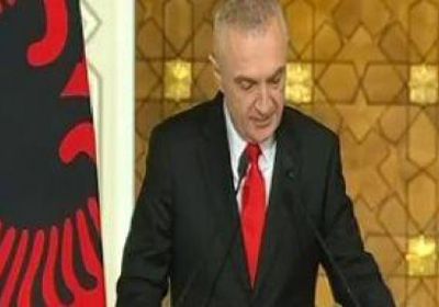 الحزب الاشتراكي فى ألبانيا يدعو لاقتراع بسحب الثقة من الرئيس