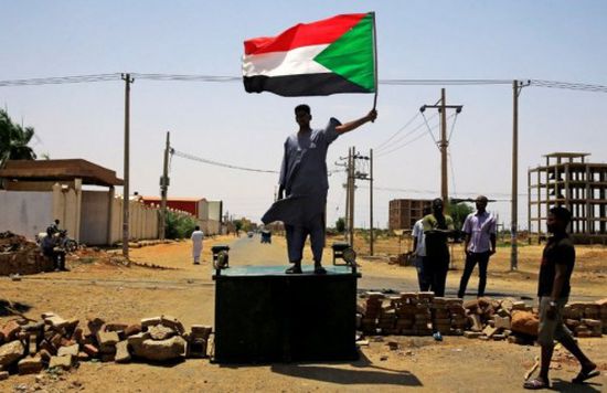 مبعوث أمريكي يتوجه إلى السوداني للدعوة إلى استئناف الحوار الوطني