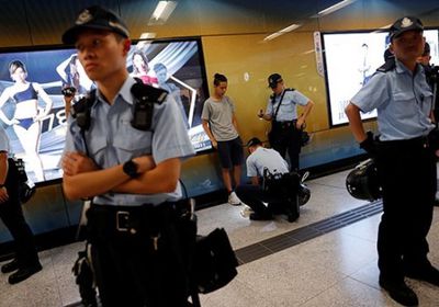 بالصور.. عشرات الآلاف في هونج كونج يحتجون على مشروع قانون