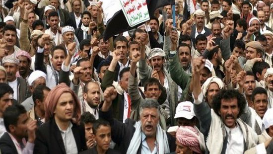 الحوثيون ينهبون 170مليون ريال باسم ترميم شوارع صنعاء بعد الأمطار