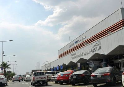 الجزائر تدين الهجوم الحوثي على مطار أبها السعودي