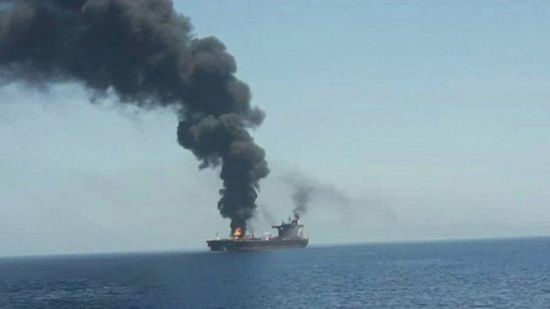 شاهد.. فيديو يؤكد تورط إيران في تفجيرات ناقلات النفط بخليج عمان