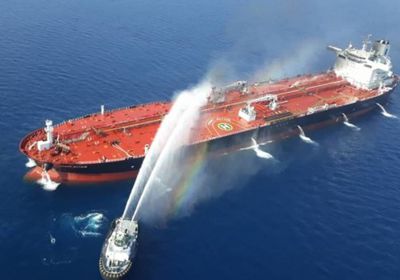 بعد تعرضها لهجوم.. ناقلة النفط النرويجية تتجه من مياه إيران إلى الإمارات