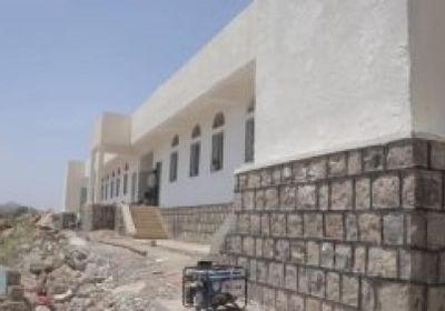 بعد تأهيله من قبل الإمارات.. تسليم "معسكر عبود" لحزام الضالع (صور)