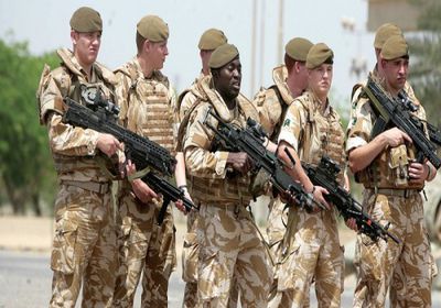 بعد اعتداءات إيران.. بريطانيا تُرسل نحو 100 جندي إلى الخليج