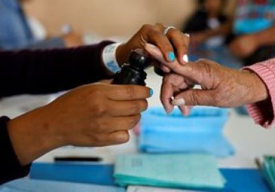  الناخبون في جواتيمالا يتوافدون على لجان الاقتراع لاختيار رئيس جديد