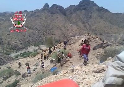 القوات الجنوبية تسيطر على مواقع استراتيجة هامة في ماوية ومصرع عشرات الحوثيين