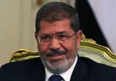 النائب العام المصري يأمر بتصريح دفن جثمان مرسي