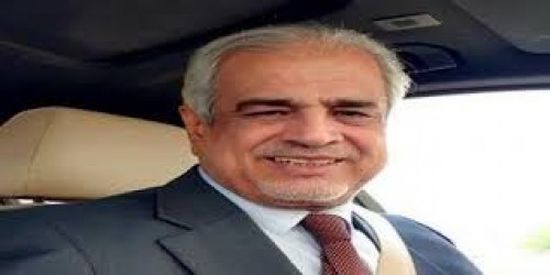 لقور لـ الشرعية: استعيدوا مظهر من الدولة وبعدها سيكون لنا حديثًا