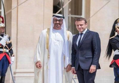 محمد بن زايد يتلقى اتصالا هاتفيا من الرئيس الفرنسي