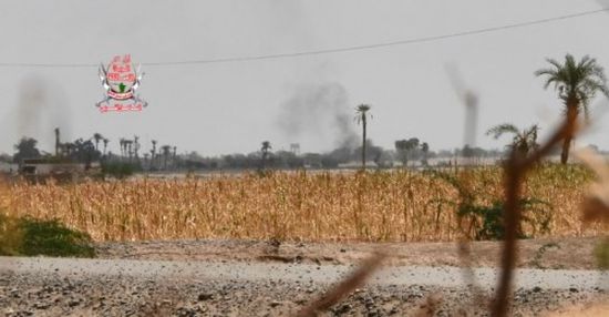قصف حوثي لمواقع العمالقة في منطقة الفازة