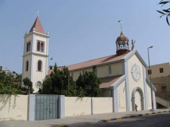 جولات ميدانية من فرق الرصد الجنوبي على المعالم الآثرية بالتواهي (صور)