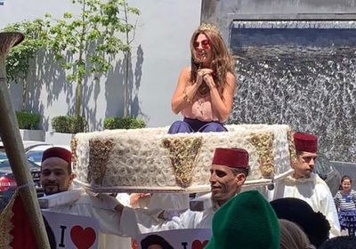 بالصور.. هكذا استقبل الجمهور المغربي ميريام فارس قبل إحياء حفلها