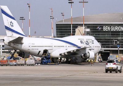 راكب يهدد بتفجير طائرة إسرائيلية بمطار تل أبيب