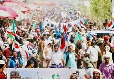 متحدث الانتقالي: تظاهرة عتق جنوبية أخرست أصوات الفتنة الشمالية